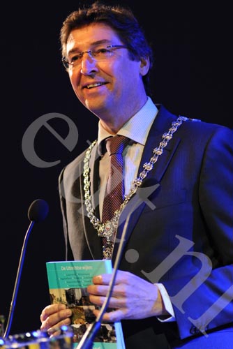 Wolfsen met boek